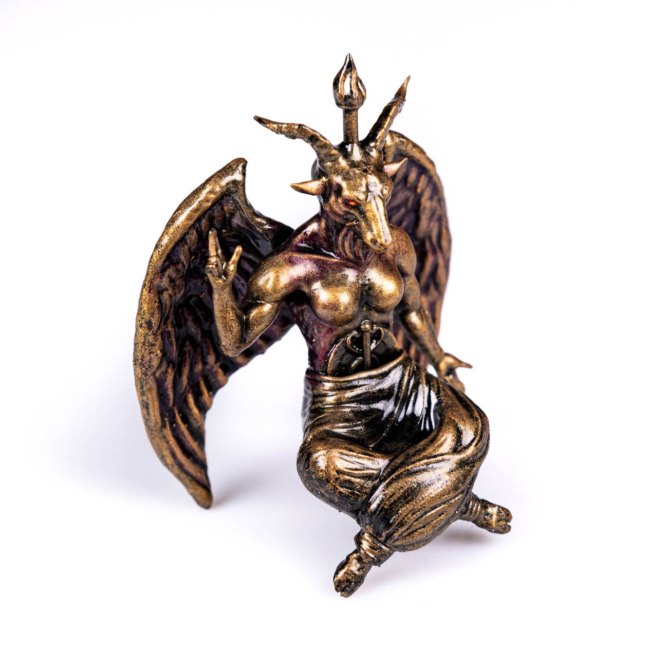 Representación de la deidad Baphomet. Para romper protecciones y realizar pactos con la deidad