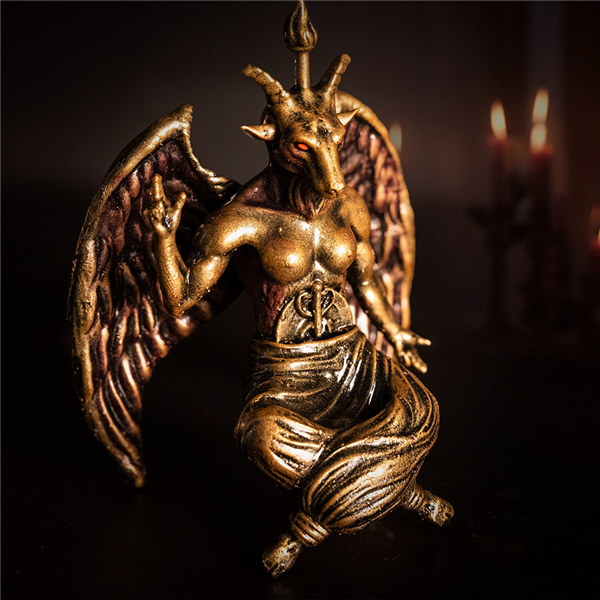 Representación de la deidad Baphomet. Para romper protecciones y realizar pactos con la deidad